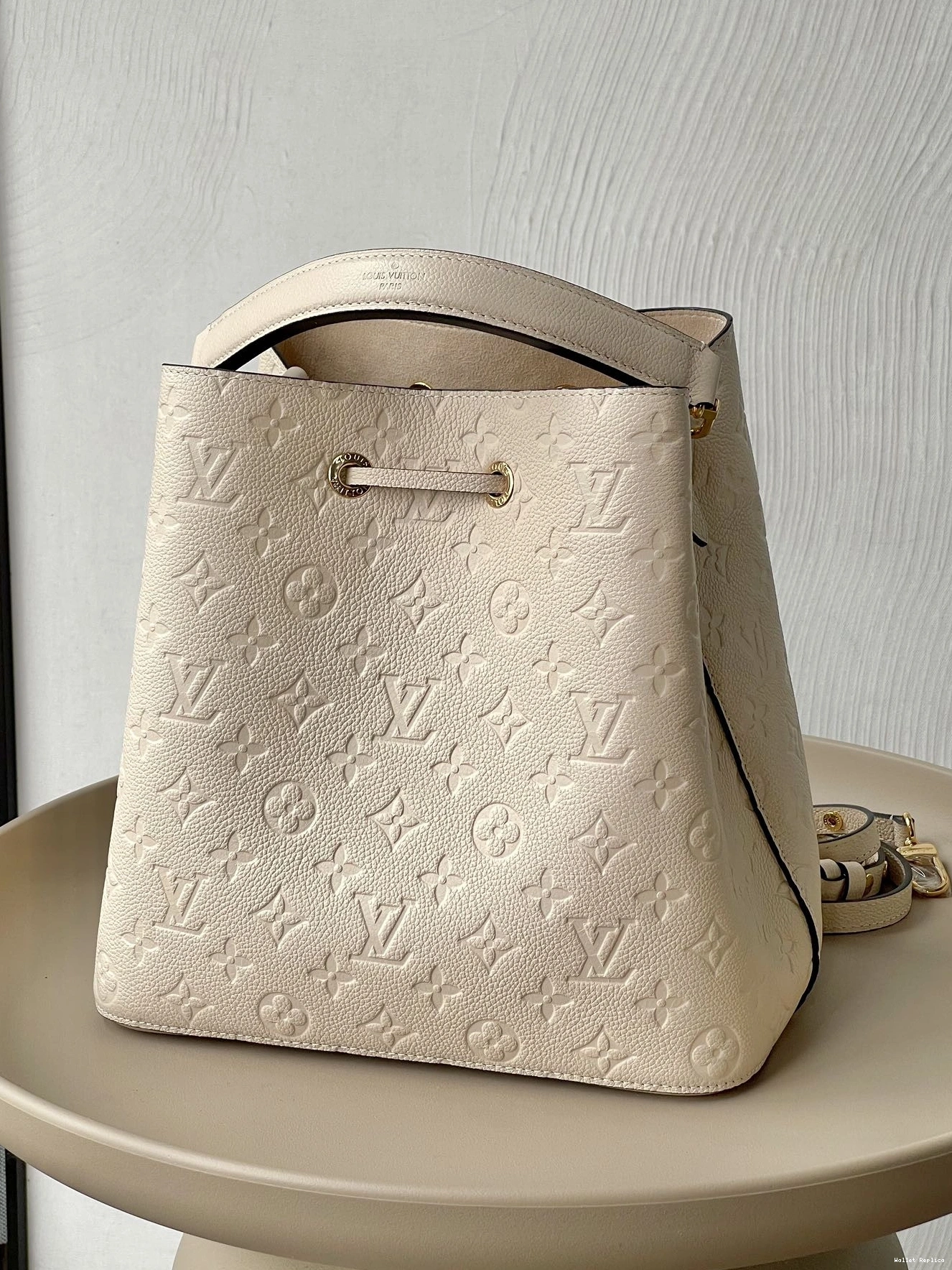 Cheap LOUIS NÉONOÉ MM VUITTON 0713